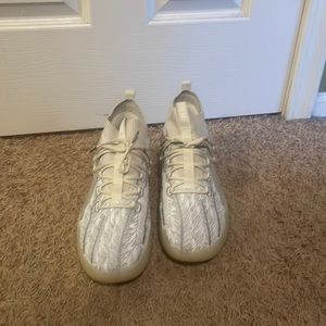 Puma CLYDE COURT peace on earth